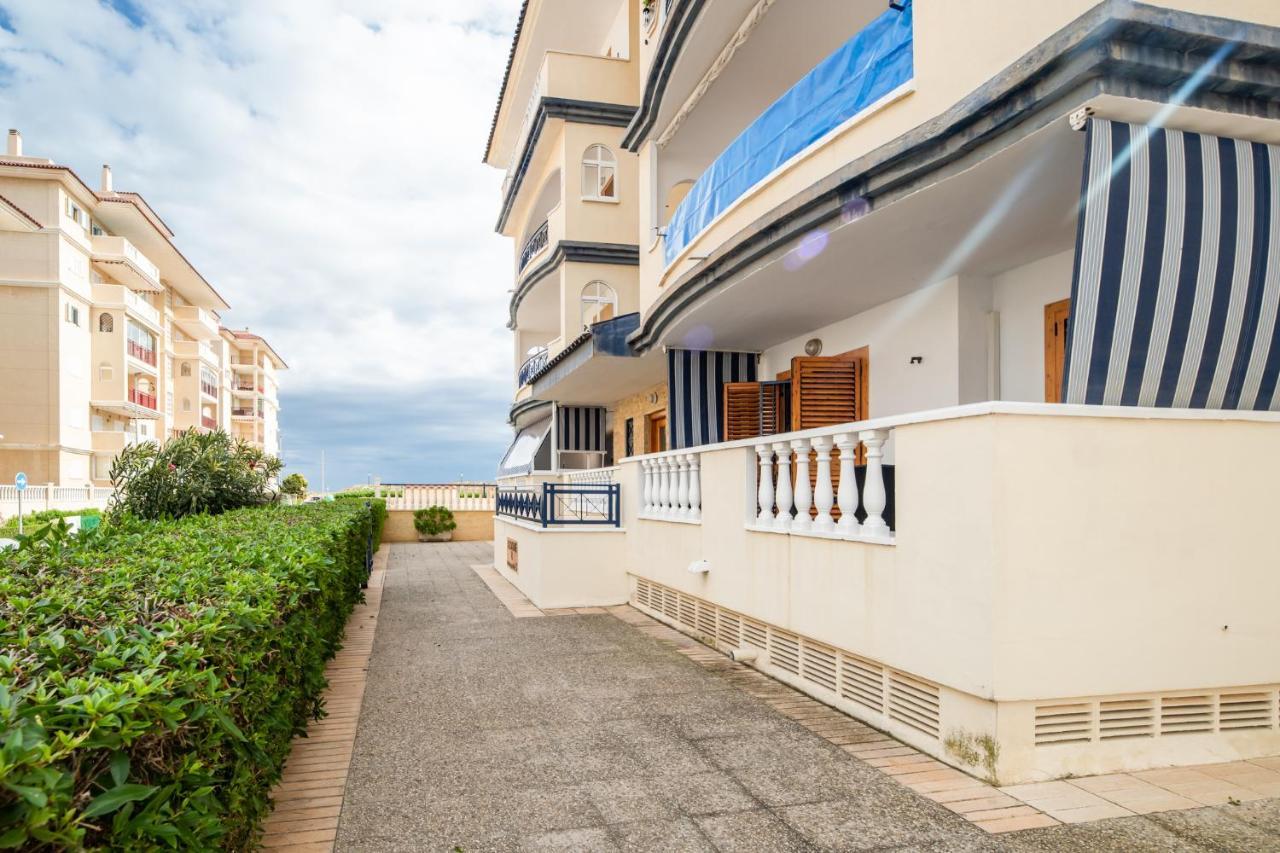 Martas Apartment Ла-Мата Экстерьер фото